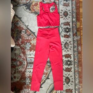 Set - Girlfriend Collective Workout Bra & Leggings - Geranium